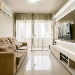 https://apartamento-moderno-e-totalmente-reformado-ao-lado-do.santa-catarina-brasil.com