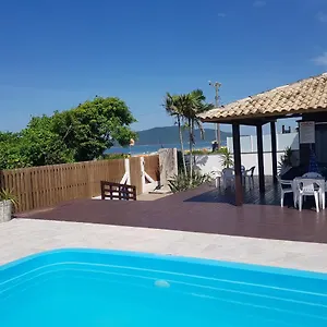 https://apto203-idp-na-areia-da-praia.santa-catarina-brasil.com